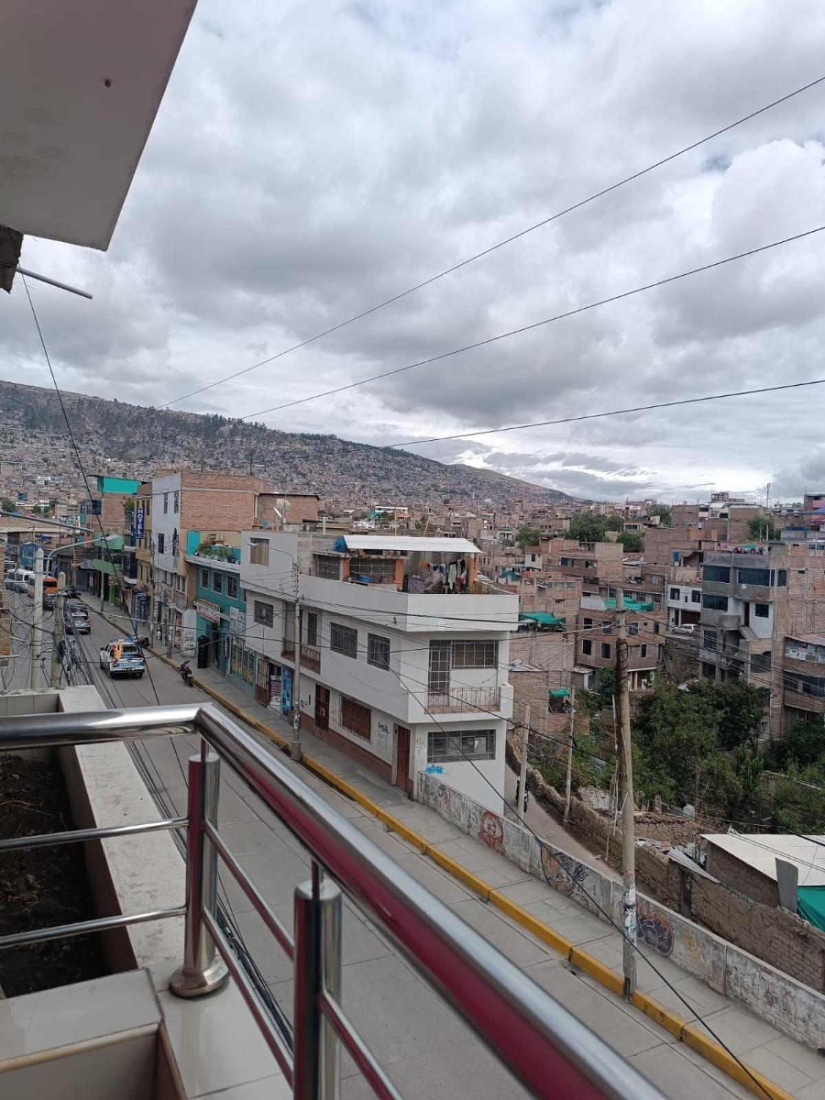 Hostal Yuraq Wasi 596 Аякучо Екстериор снимка