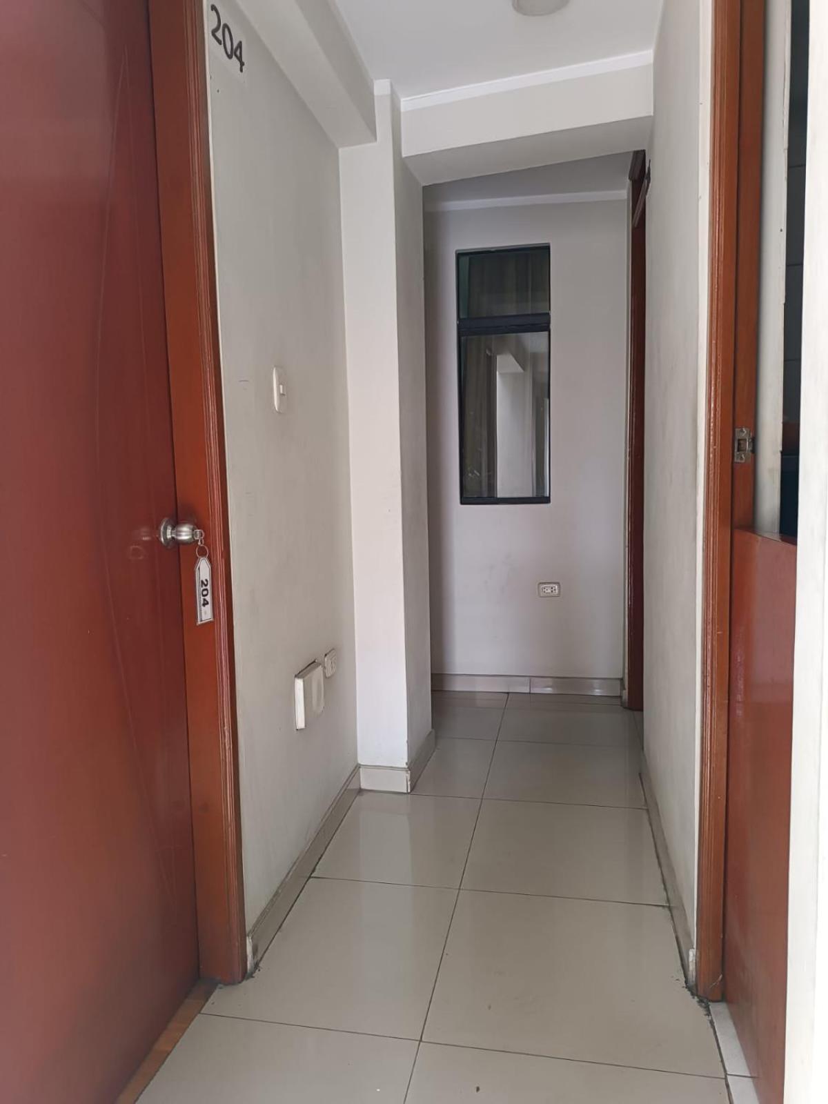 Hostal Yuraq Wasi 596 Аякучо Екстериор снимка