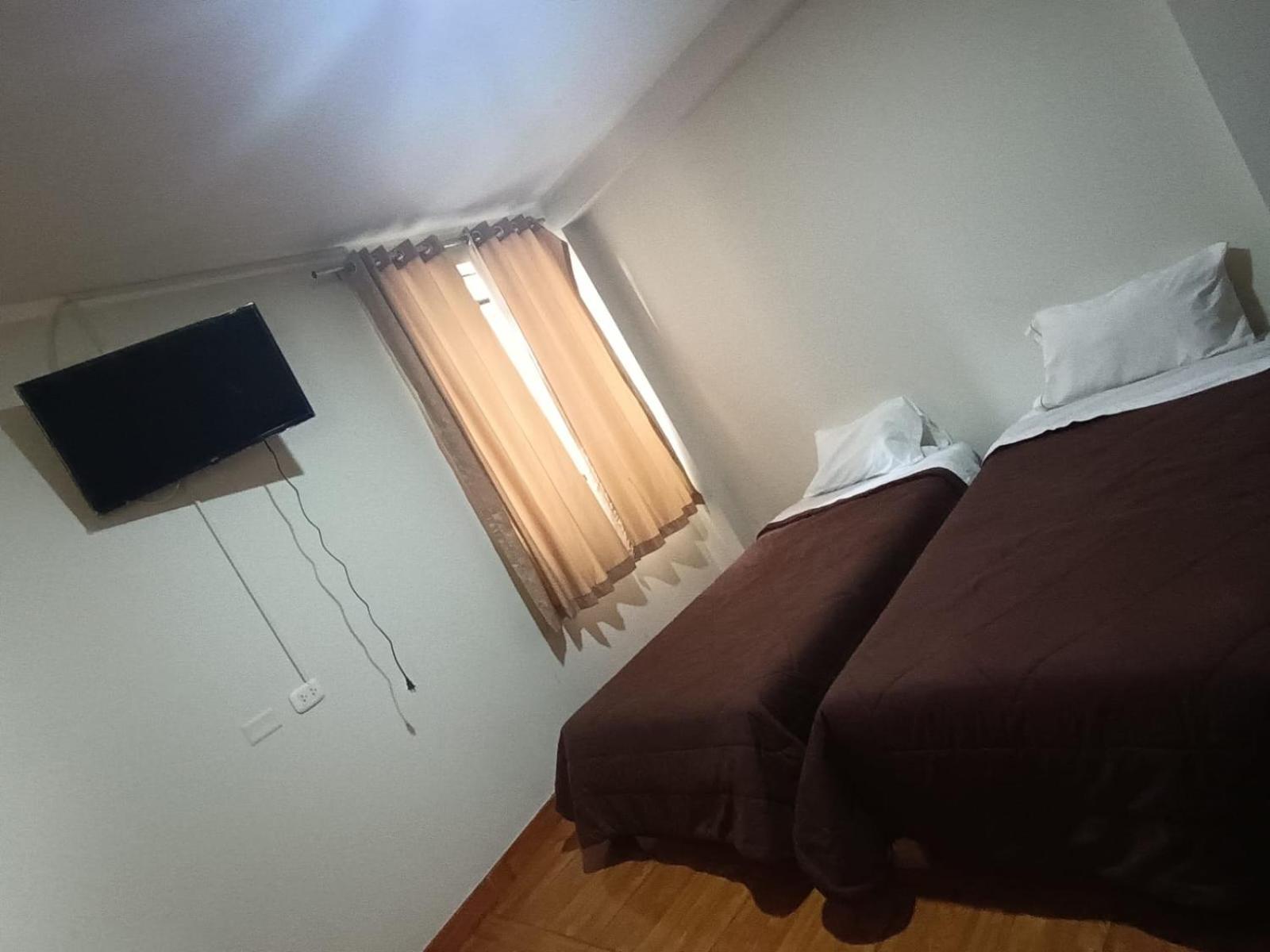 Hostal Yuraq Wasi 596 Аякучо Екстериор снимка