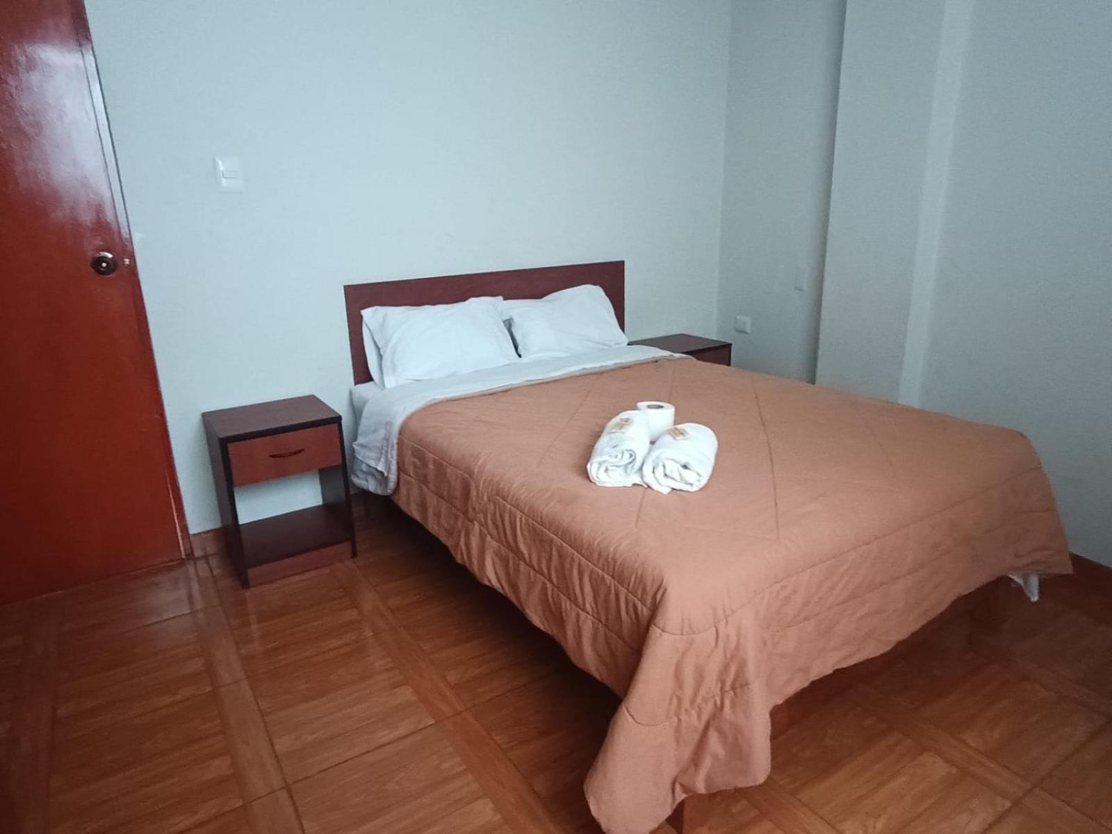 Hostal Yuraq Wasi 596 Аякучо Екстериор снимка