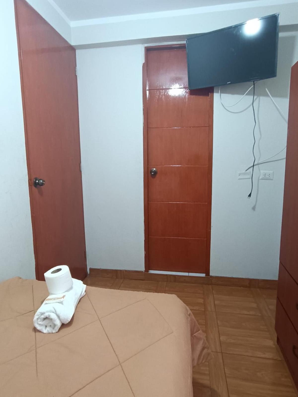 Hostal Yuraq Wasi 596 Аякучо Екстериор снимка