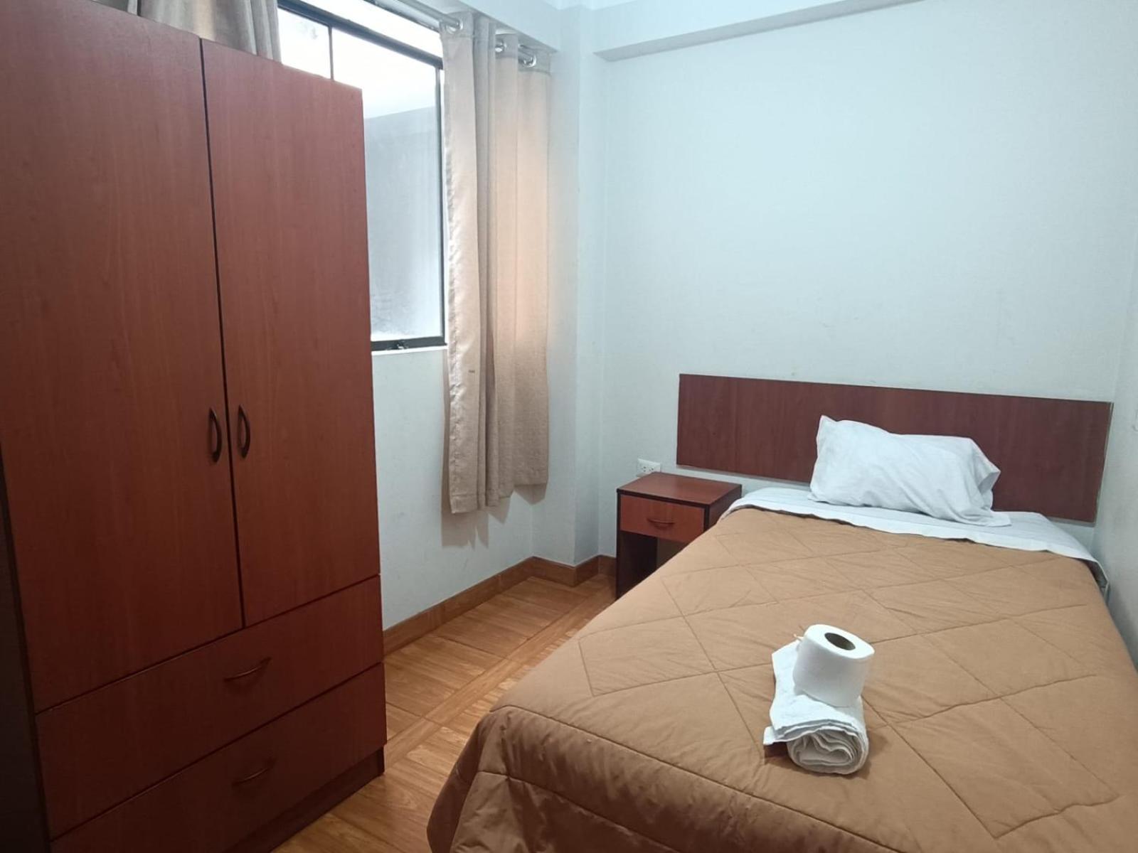Hostal Yuraq Wasi 596 Аякучо Екстериор снимка